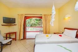 Standard Room (Twin) Garden view