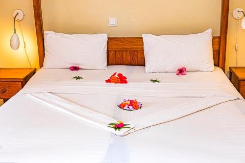 11_standard_room_double_ocean_view_-lemon_creek_15_of_20